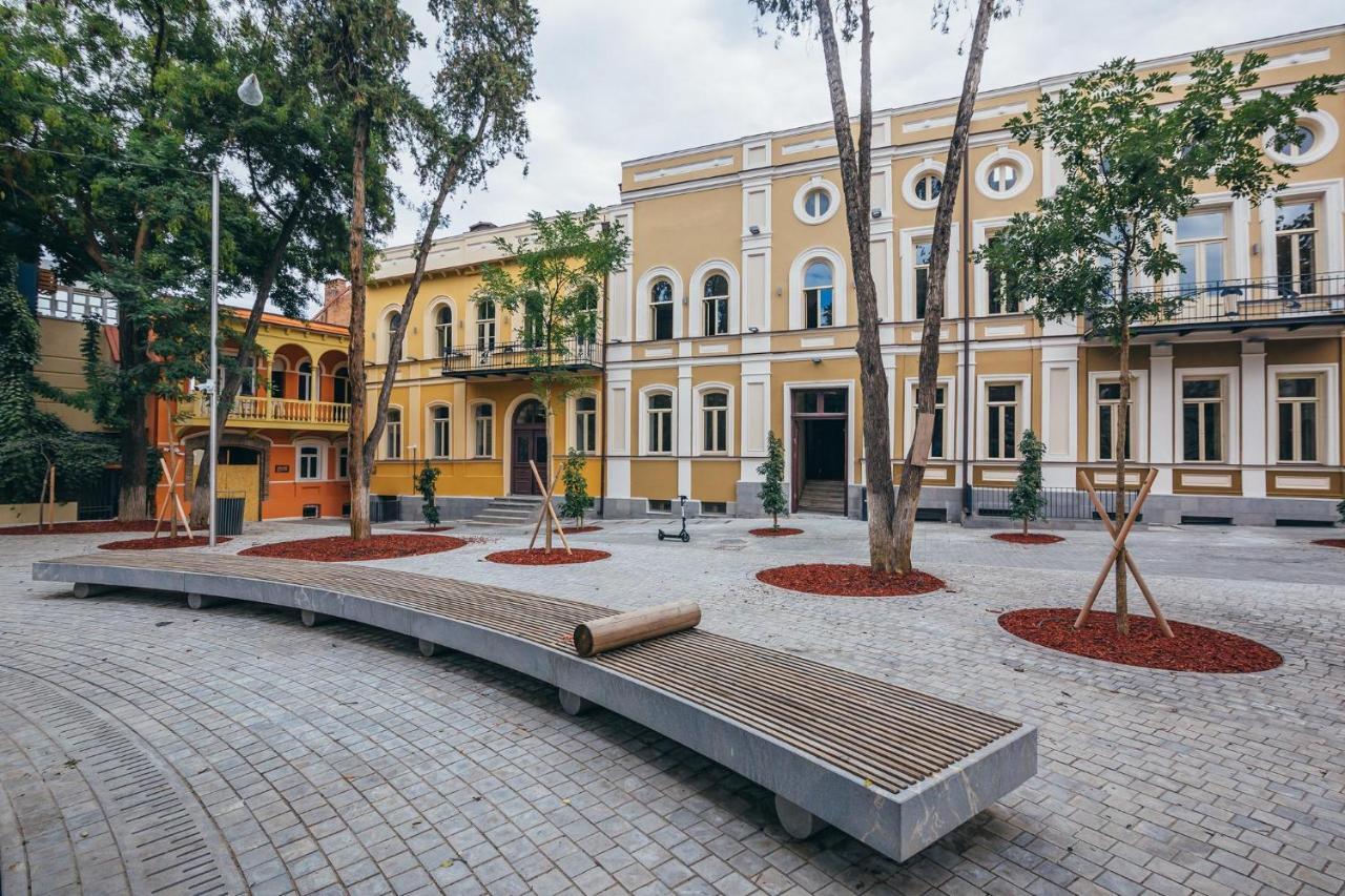 Vintage Hotel Tbilisi Bagian luar foto