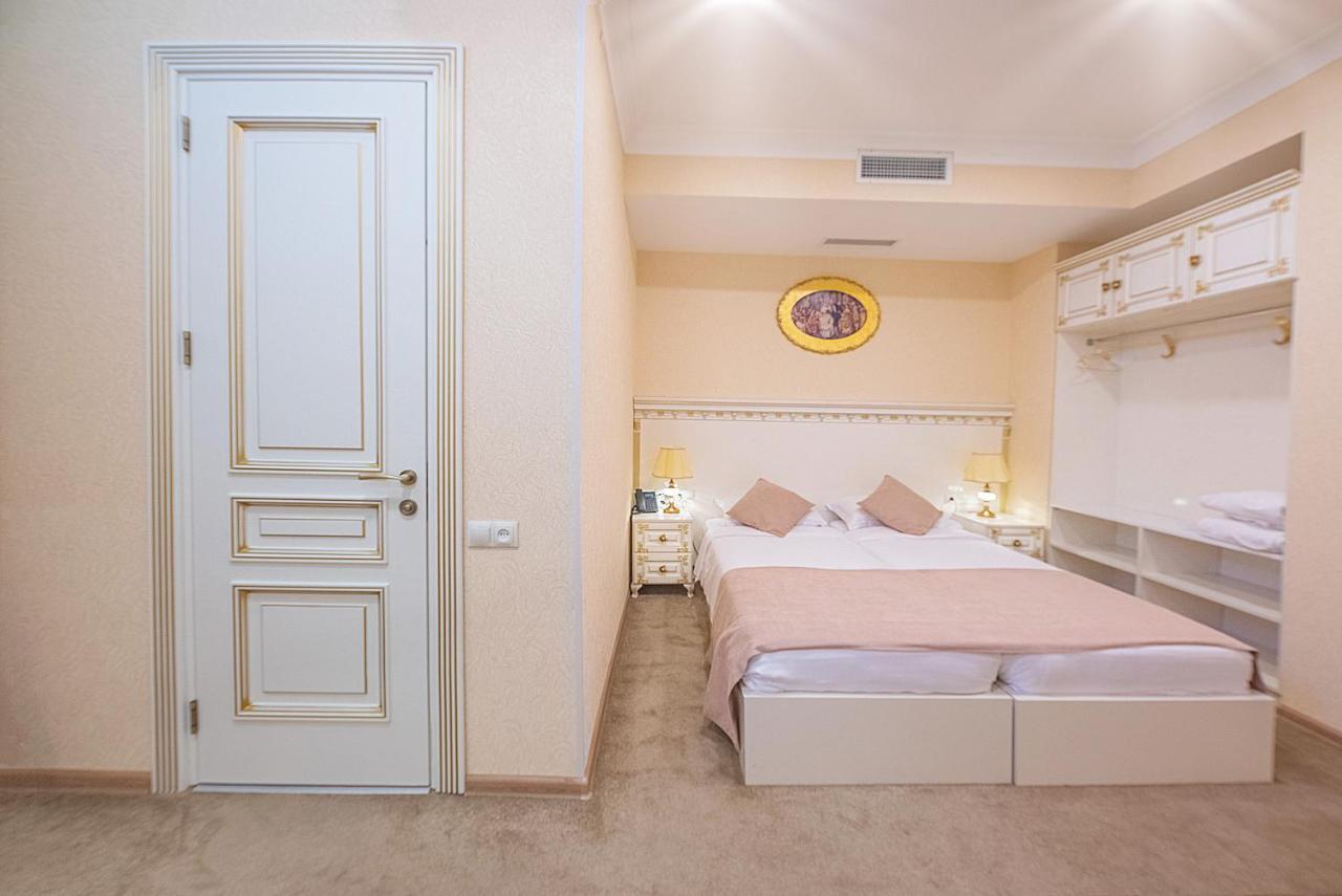 Vintage Hotel Tbilisi Bagian luar foto