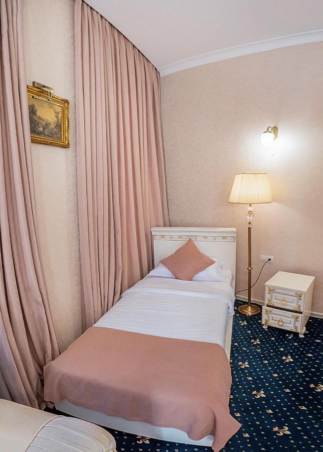 Vintage Hotel Tbilisi Bagian luar foto